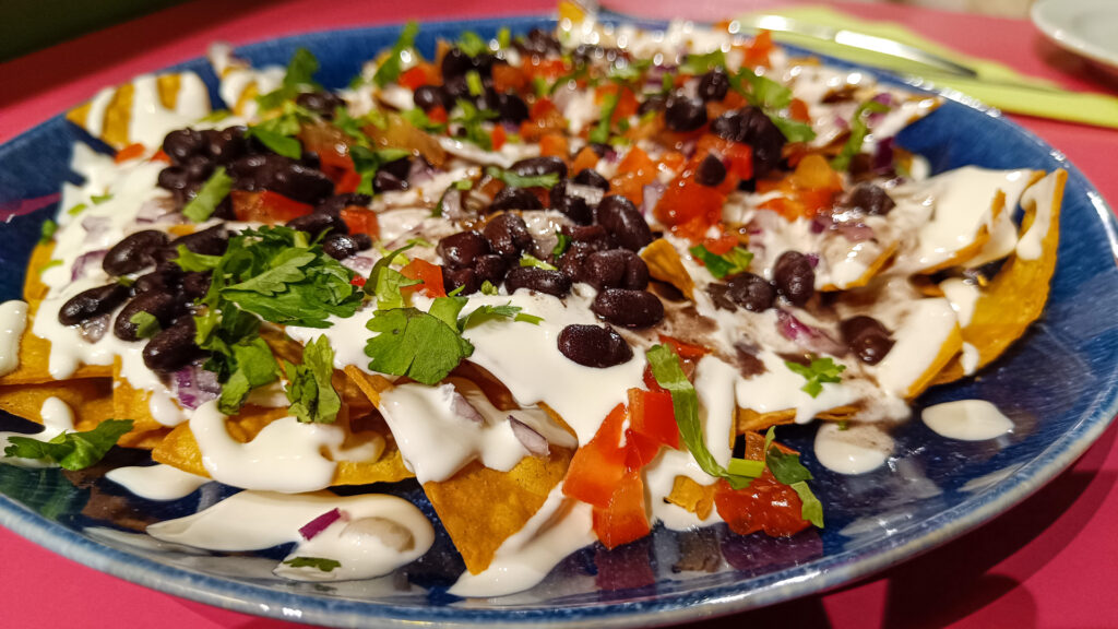Nachos frijoles, Burro Chilango Nachos frijoles, Burro Chilango