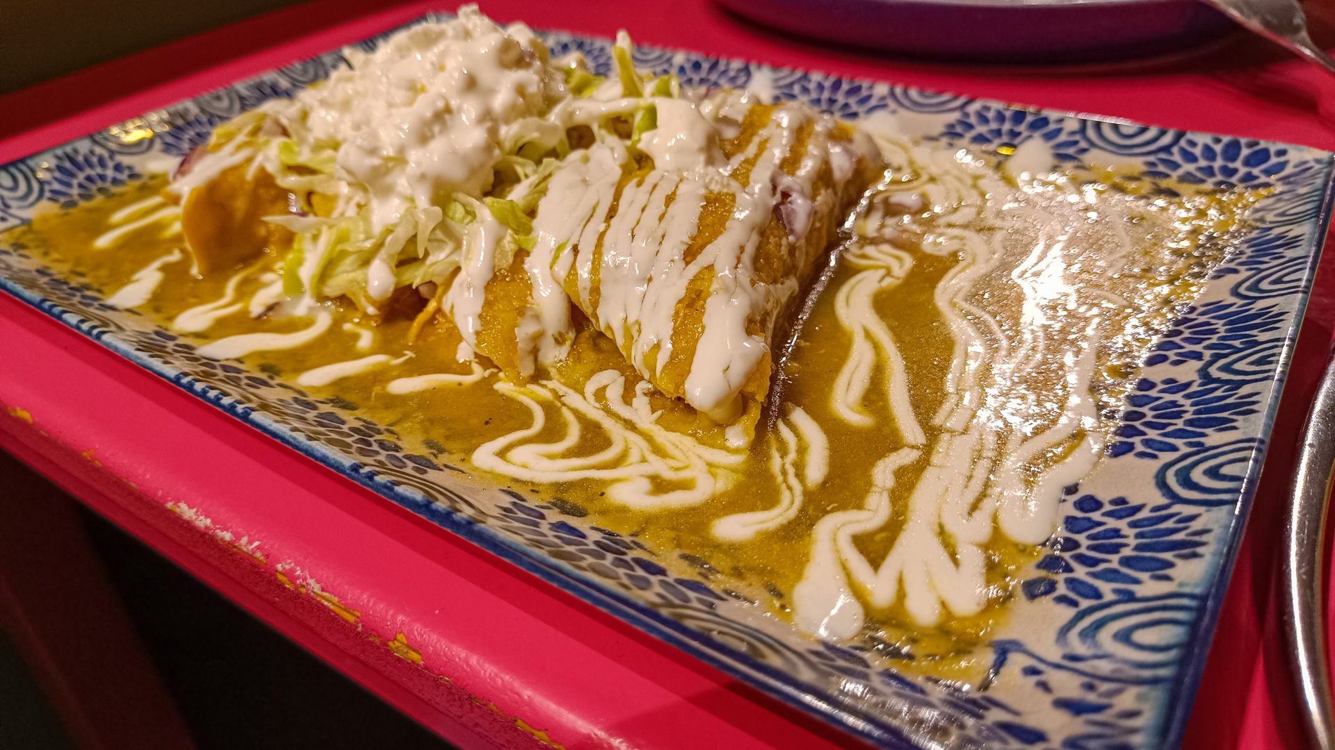 Enchiladas Verdes, Burro Chilango