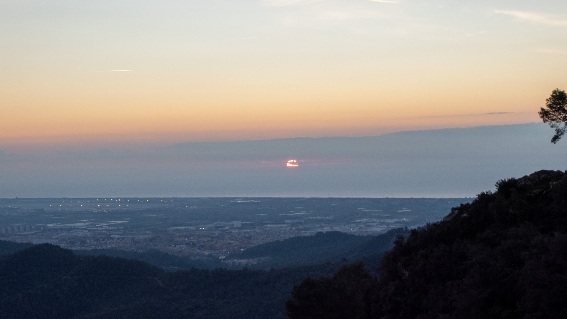 El primer sol del 2026, Begues, Gavà
