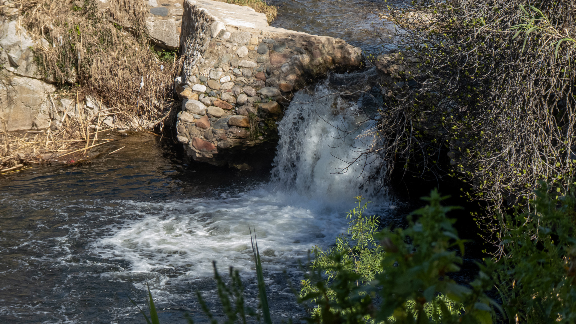 El Latido del Congost: Agua y Piedra en La Garriga